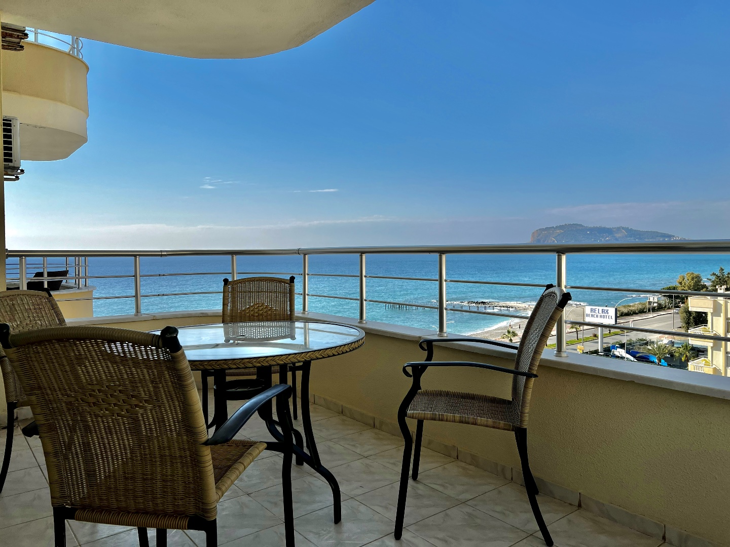 Alanya Real Estate Beachfront Furnished 3 Room Apartment For Sale In Tosmur Alanya 11