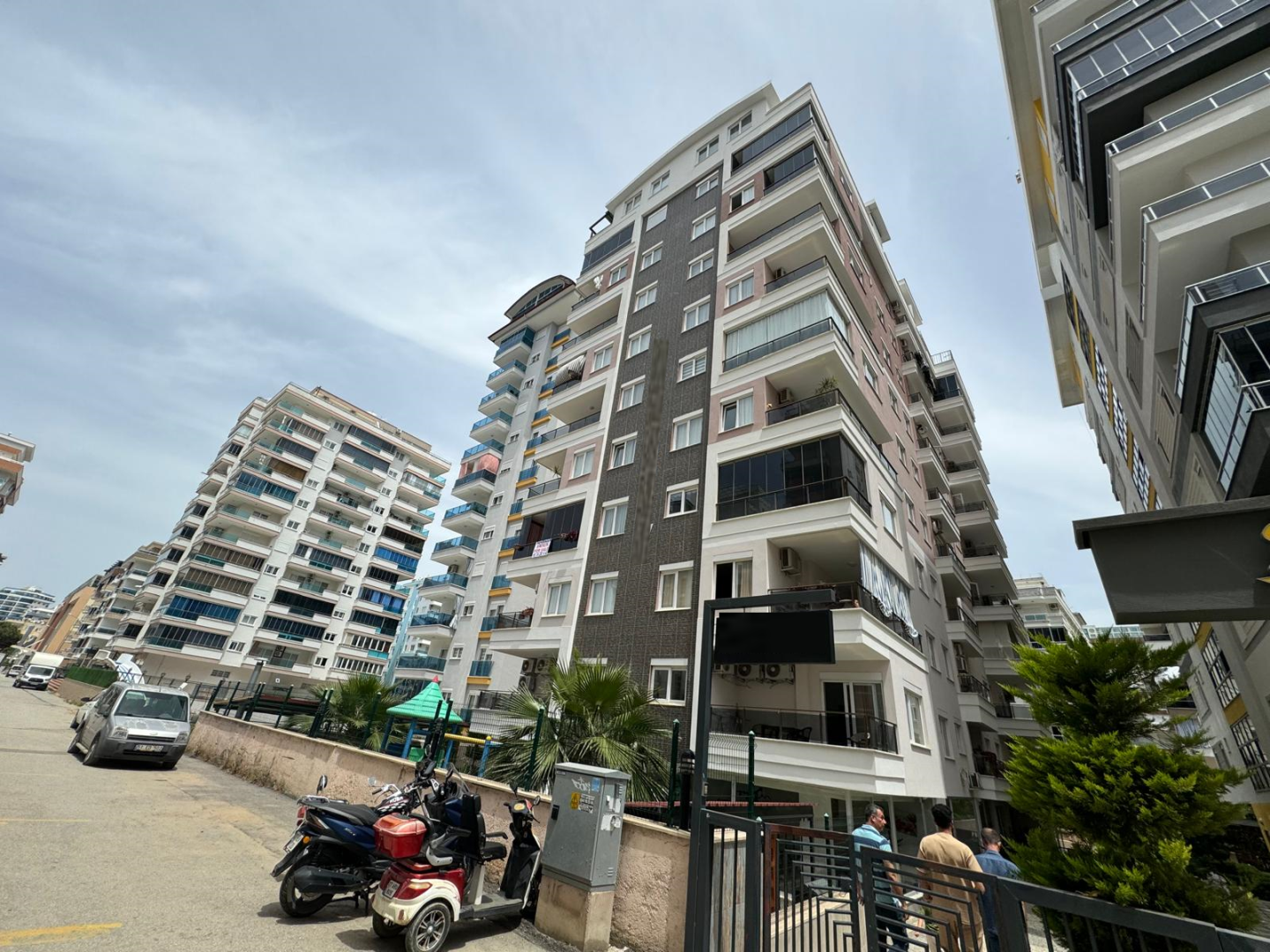 Alanya Real Estate Luxury Furnished 2 Room Flat For Sale In Mahmutlar Alanya 02