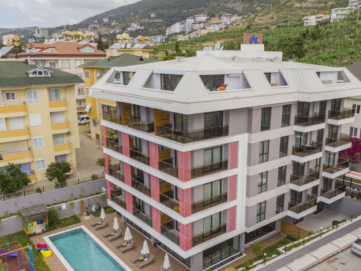 Alanya Real Estate Furnished 2 Room Flat For Sale In Alanya 01